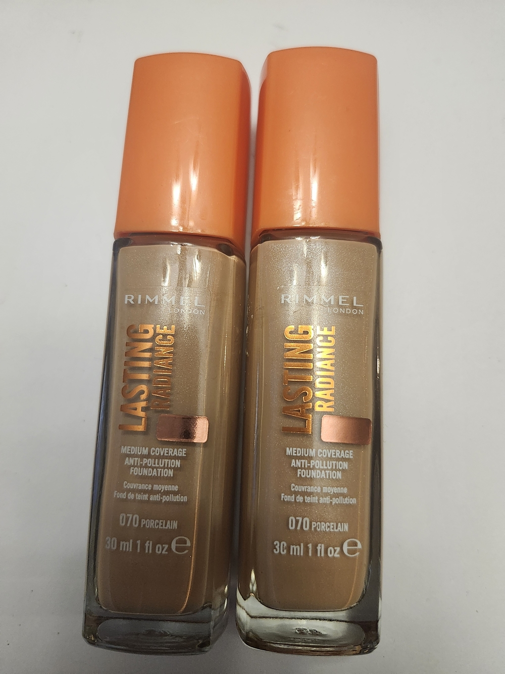 Rimmel London Lasting Radiance Foundation - Porcelain (070) - Set Of 2 New